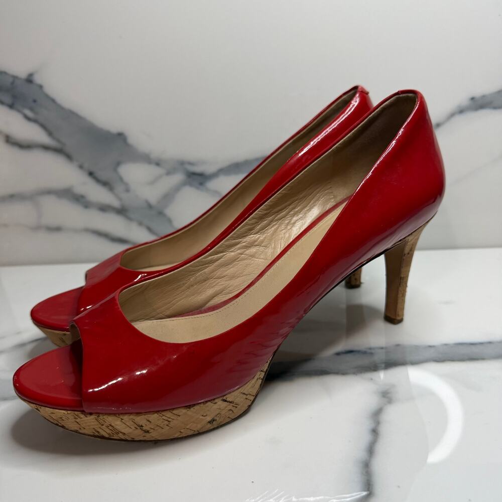 Via Spiga Women's Red Patent Leather Cork Platform Peeptoe Heels Sz 9.5 FLAW - Picture 3 of 8
